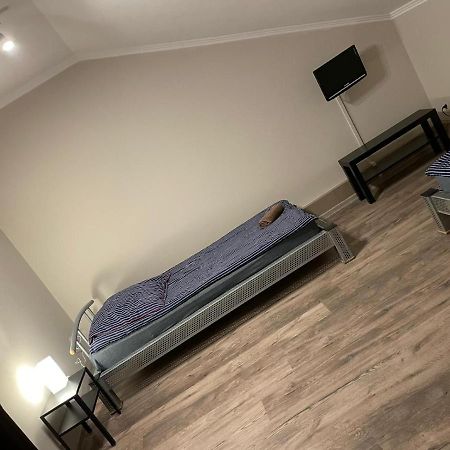 Europa Bed and Breakfast Koscielec Buitenkant foto