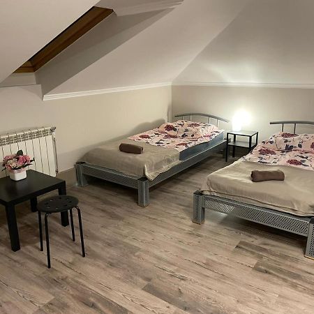 Europa Bed and Breakfast Koscielec Buitenkant foto