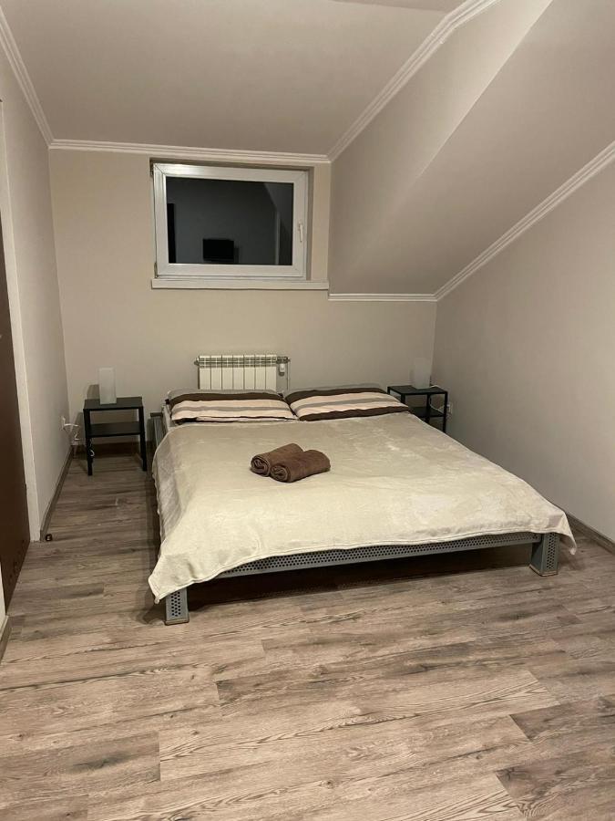 Europa Bed and Breakfast Koscielec Buitenkant foto